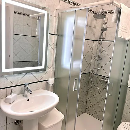Le Stanze Nel Castello Bed & Breakfast 3*